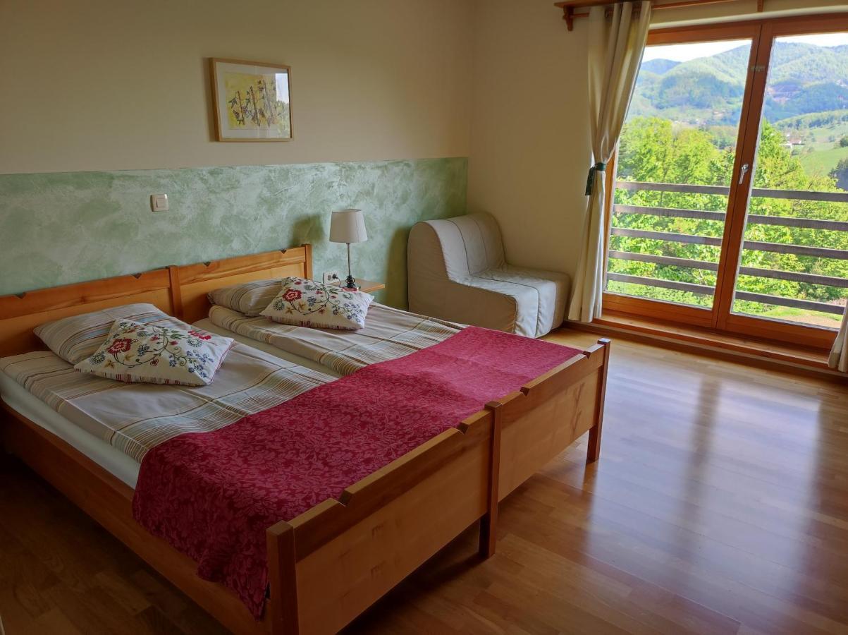 Relax Guest House Marjanca Рогашка Слатина Экстерьер фото