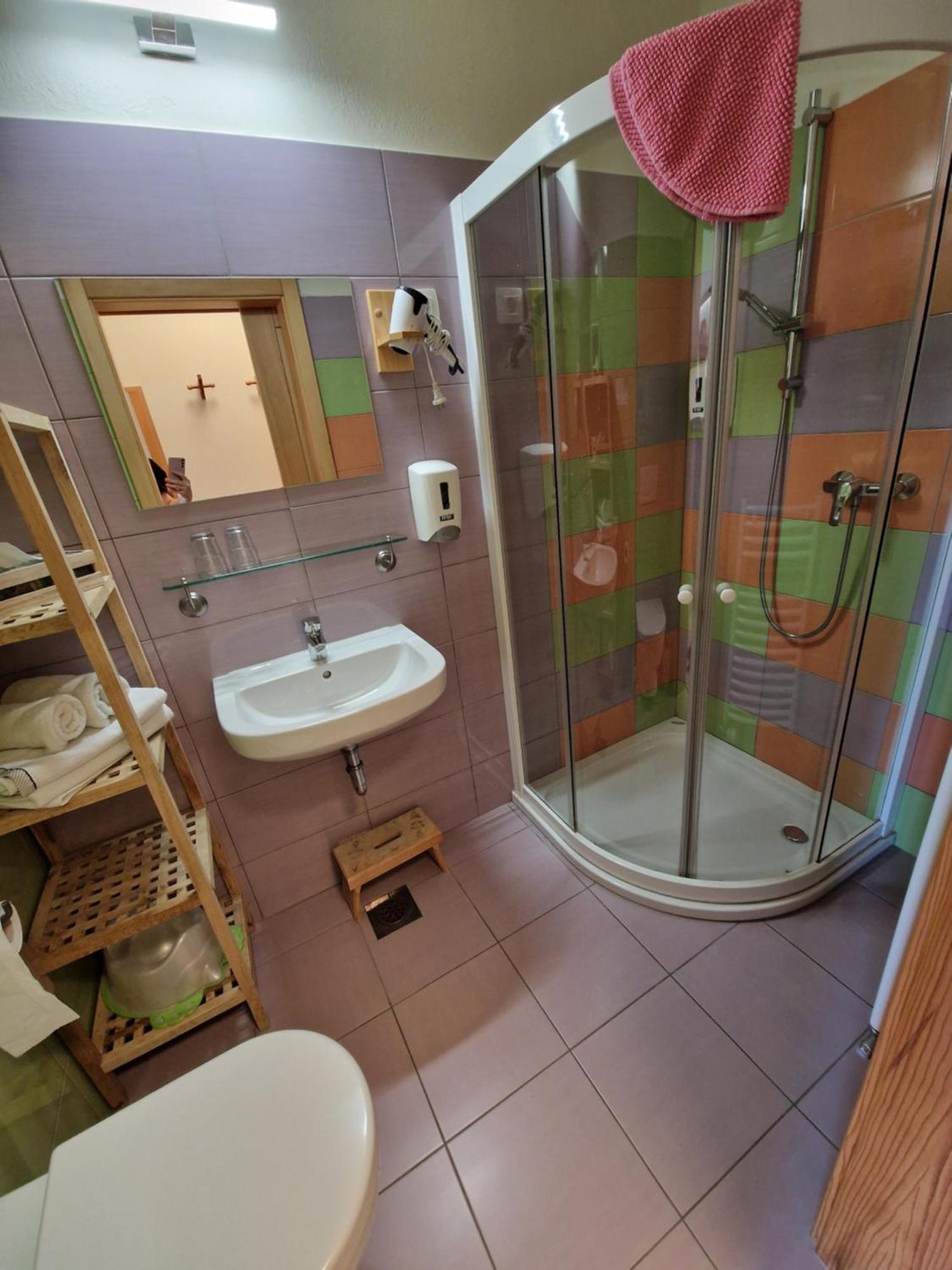 Relax Guest House Marjanca Рогашка Слатина Экстерьер фото